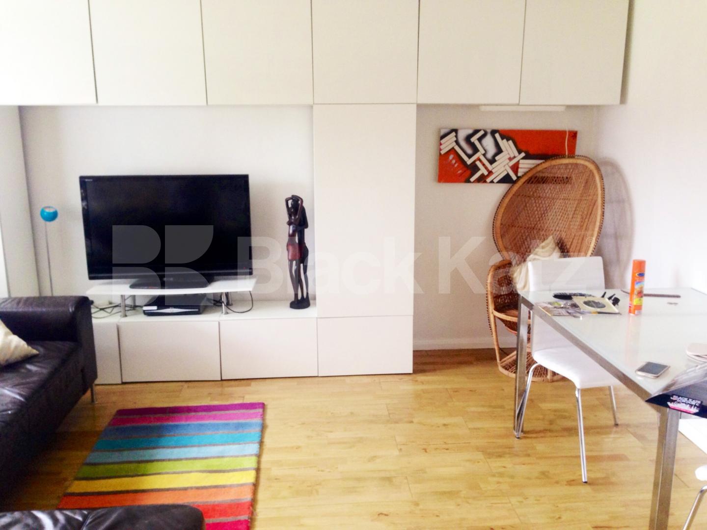 			LET, 1 Bedroom, 1 bath, 1 reception Apartment			 Ascalon Court, Upper Tulse Hill, Brixton